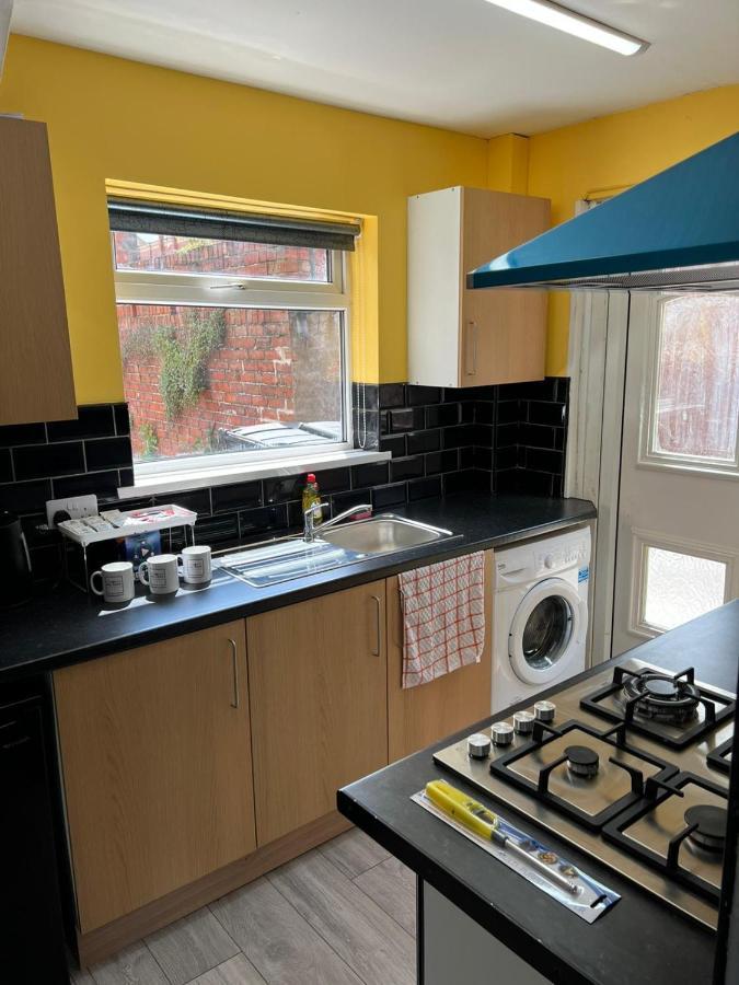 Nuns Moor Fully Equipped Kitchen Free Parking Netflix Apartment นิวคาสเซิล อะพอน ไทน์ ภายนอก รูปภาพ