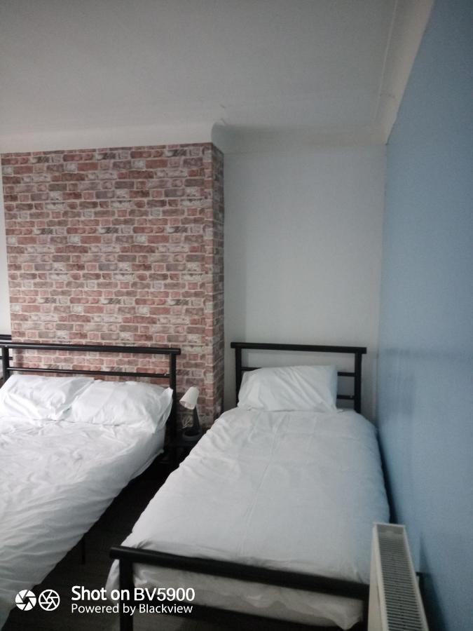 Nuns Moor Fully Equipped Kitchen Free Parking Netflix Apartment นิวคาสเซิล อะพอน ไทน์ ภายนอก รูปภาพ