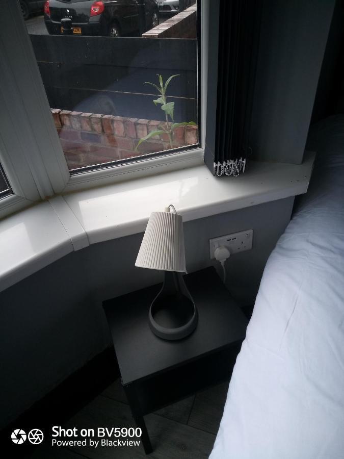 Nuns Moor Fully Equipped Kitchen Free Parking Netflix Apartment นิวคาสเซิล อะพอน ไทน์ ภายนอก รูปภาพ
